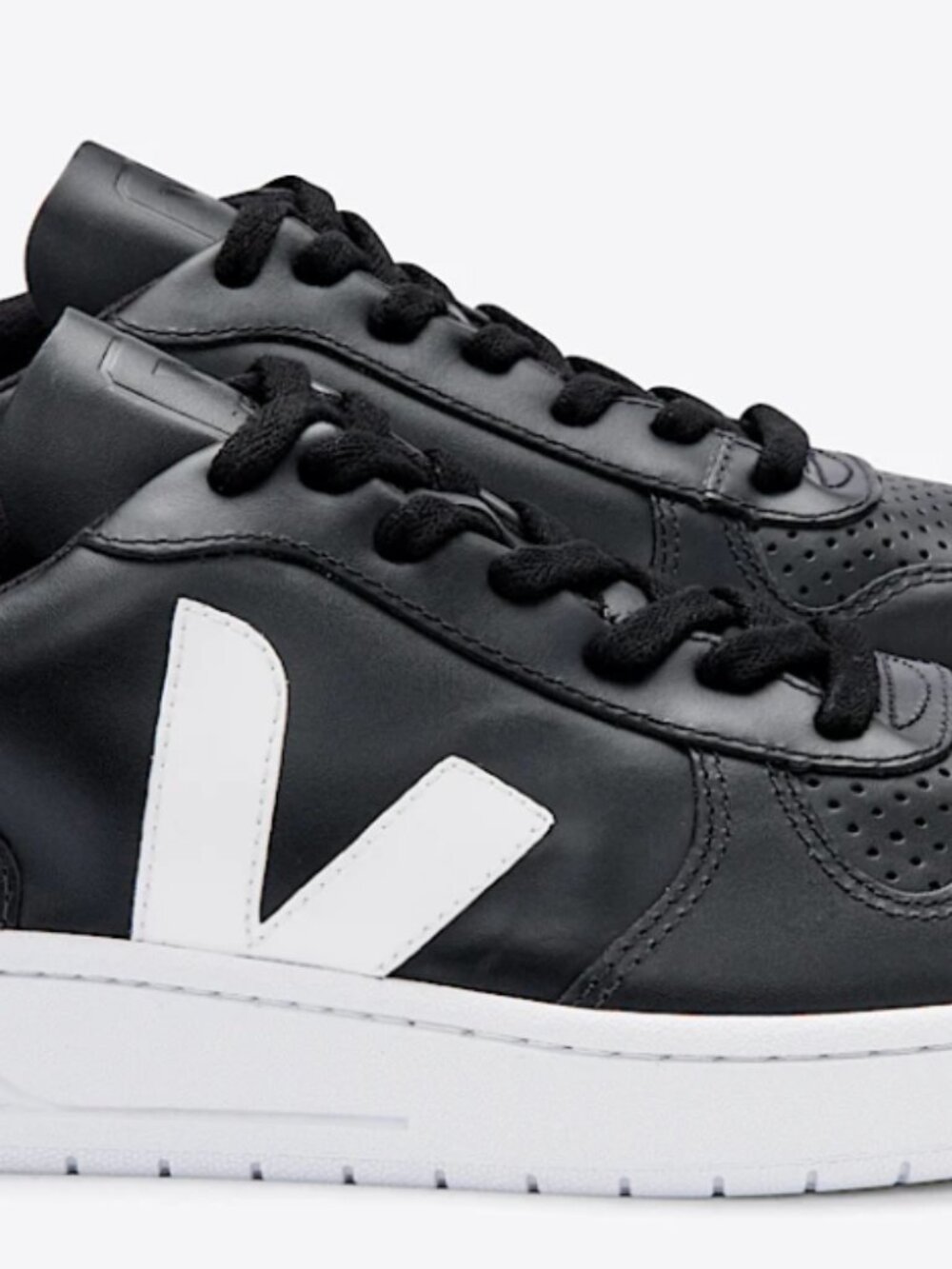 Veja V Series Leather Black/White Mens 10